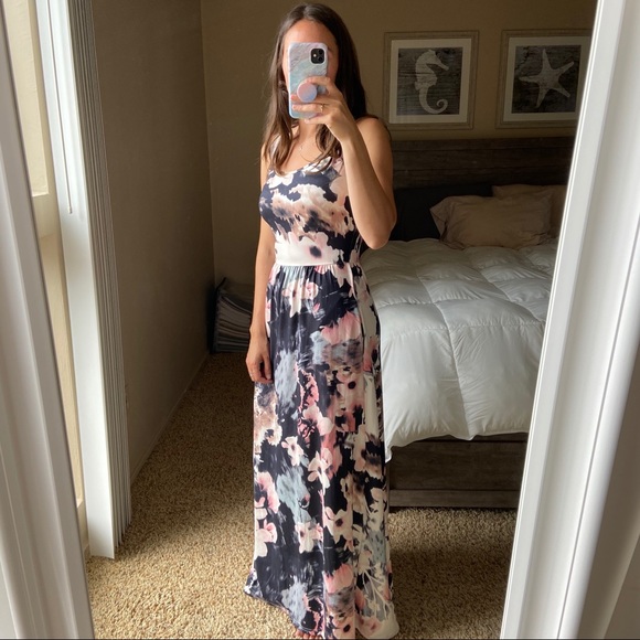 Zattcas sleeveless maxi dress - Picture 2 of 6